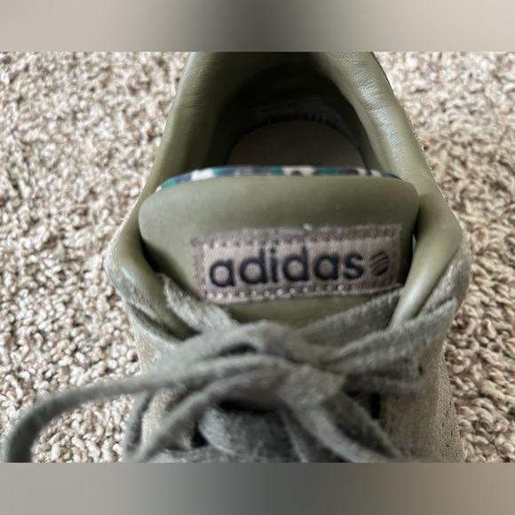 Adidas green suede sneakers, VGUC. - Picture 5 of 16
